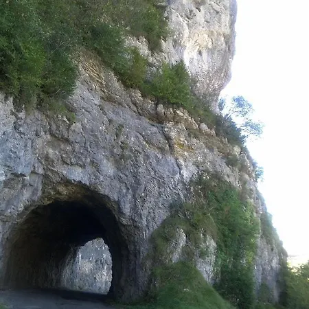 Pigeonnier-four A Pain * Cazals (Lot)